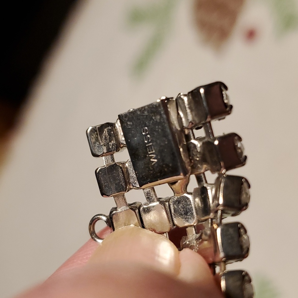 Weiss Rhinstone Bracelet - Picture 8 of 12